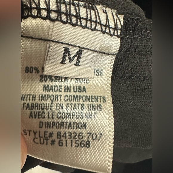 Bella Dahl Black Velvet Short Sleeve Blouse Elegant  Size M - Picture 9 of 14